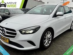 Wit Gebruikt 2019 Mercedes B180 Premium MPV | € 19.895 (Goede deal)