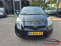 Zwart Gebruikt 2009 Toyota Yaris Hatchback | € 2.499 (Goede deal)