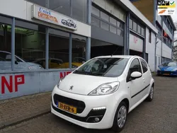Wit Gebruikt 2012 Peugeot 107 Active Hatchback | € 3.999 (Eerlijke prijs)