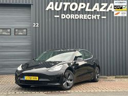Zwart Gebruikt 2020 Tesla Model 3 Standard Range Sedan | € 16.985 (Goede deal)