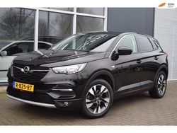 Zwart Gebruikt 2018 Opel Grandland X Innovation SUV | € 10.950 (Eerlijke prijs)
