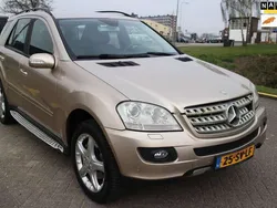 Bruin Gebruikt 2006 Mercedes ML350 SUV | € 7.950 (Goede deal)