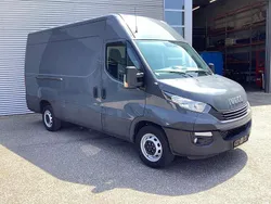 Grijs Gebruikt 2019 Iveco Daily Van | € 16.750