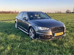 Grijs Gebruikt 2014 Audi A3 Sportback S-Line Hatchback | € 12.250 (Eerlijke prijs)