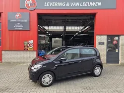 Zwart Gebruikt 2016 VW up! move up! Hatchback | € 8.400 (Eerlijke prijs)