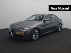 Grijs Gebruikt 2019 Alfa Romeo Giulia Super Sedan | € 20.945 (Goede deal)