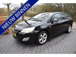 Zwart Gebruikt 2011 Opel Astra Edition Stationwagen | € 2.680 (Goede deal)