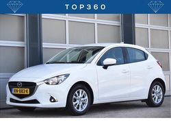 Wit Gebruikt 2017 Mazda 2 Dynamic Hatchback | € 11.950 (Eerlijke prijs)