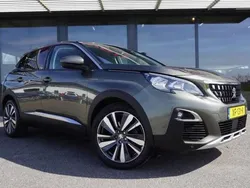 Grijs Gebruikt 2019 Peugeot 3008 Premium MPV | € 13.950 (Eerlijke prijs)