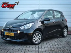 Zwart Gebruikt 2018 Hyundai i10 Comfort Hatchback | € 8.980 (Eerlijke prijs)