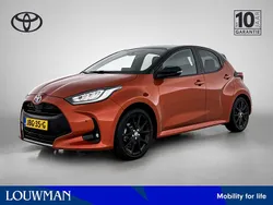 Oranje Gebruikt 2023 Toyota Yaris Hybrid Executive Hatchback | € 27.445 (Iets duurder)