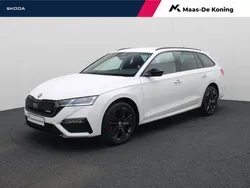 Wit Gebruikt 2023 Skoda Octavia RS Stationwagen | € 34.440 (Eerlijke prijs)