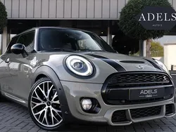 Grijs Gebruikt 2018 Mini John Cooper Works Hatchback | € 21.995 (Eerlijke prijs)
