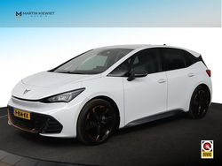 Wit (metallic) Gebruikt 2022 Cupra Born Hatchback | € 18.999 (Eerlijke prijs)