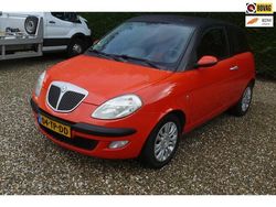 Rood Gebruikt 2006 Lancia Ypsilon Hatchback | € 650 (Eerlijke prijs)