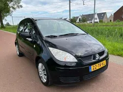 Zwart Gebruikt 2006 Mitsubishi Colt Inform Sedan | € 2.500 (Eerlijke prijs)
