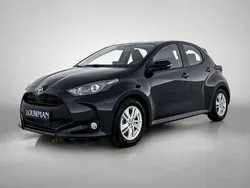 Zwart metallic Nieuw 2025 Toyota Yaris Cross Active SUV | € 30.790 (Eerlijke prijs)