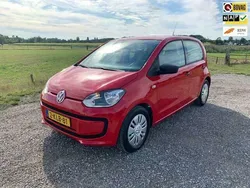 Rood Gebruikt 2013 VW up! move up! Hatchback | € 5.500 (Eerlijke prijs)