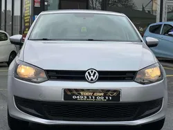 Grijs Gebruikt 2010 VW Polo Sedan | € 7.999 (Eerlijke prijs)