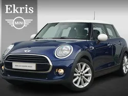 Blauw Gebruikt 2017 Mini Cooper Business Hatchback | € 14.950 (Eerlijke prijs)