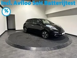 Zwart Gebruikt 2017 Nissan Leaf Tekna Hatchback | € 8.400 (Goede deal)