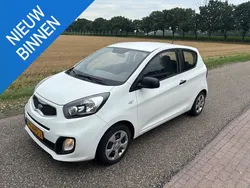 Wit Gebruikt 2013 Kia Picanto 2 Hatchback | € 1.750 (Super prijs)