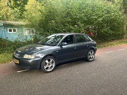 Grijs Gebruikt 2002 Audi A3 Attraction Hatchback | € 1.150 (Goede deal)