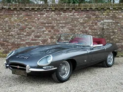Grijs Gebruikt 1961 Jaguar E-Type Cabriolet | € 167.500