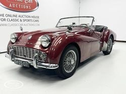 Rood Gebruikt 1960 Triumph TR3 Cabriolet | € 22.000
