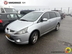 Grijs, metallic lak Gebruikt 2006 Mitsubishi Grandis Intense MPV | € 1.250 (Eerlijke prijs)