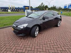 Zwart Gebruikt 2012 Opel Astra GTC Sport Hatchback | € 5.999 (Eerlijke prijs)