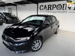 Zwart Gebruikt 2024 Opel Corsa Edition Hatchback | € 16.950 (Eerlijke prijs)