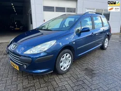 Blauw Gebruikt 2005 Peugeot 307 Stationwagen | € 1.750 (Eerlijke prijs)