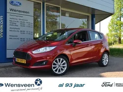 Rood Gebruikt 2017 Ford Fiesta Titanium Hatchback | € 10.645 (Eerlijke prijs)