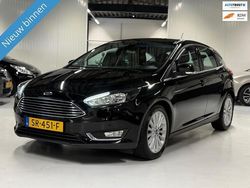 Zwart Gebruikt 2018 Ford Focus Titanium Hatchback | € 8.400 (Goede deal)