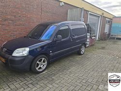 Overige Gebruikt 2003 Peugeot Partner Avantage Van | € 1.950 (Iets duurder)