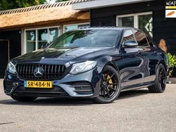 Groen, metallic lak Gebruikt 2017 Mercedes E300 Sedan | € 32.899