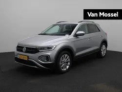 Grijs Gebruikt 2025 VW T-Roc Edition SUV | € 32.400 (Iets duurder)