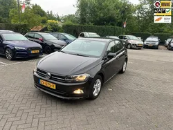 Zwart, metallic lak Gebruikt 2019 VW Polo Comfortline Hatchback | € 10.950 (Goede deal)