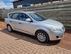 Grijs Gebruikt 2010 Kia Ceed Stationwagen | € 3.950 (Eerlijke prijs)