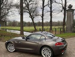 Bruin Gebruikt 2010 BMW Z4 Executive Cabriolet | € 19.450 (Eerlijke prijs)