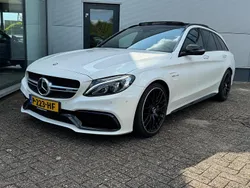Wit, metallic lak Gebruikt 2017 Mercedes C63 AMG AMG Stationwagen | € 49.950 (Super prijs)
