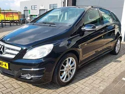 Zwart Gebruikt 2009 Mercedes B150 MPV | € 4.750 (Eerlijke prijs)