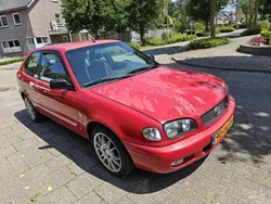 Rood Gebruikt 2001 Toyota Corolla Hatchback | € 2.250 (Goede deal)