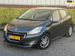 Grijs Gebruikt 2013 Peugeot 208 Hatchback | € 3.250 (Eerlijke prijs)