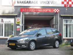 Grijs Gebruikt 2016 Ford Focus Trend Stationwagen | € 14.250 (Duur)
