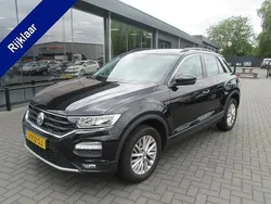 Zwart Gebruikt 2020 VW T-Roc Business SUV | € 14.500 (Duur)