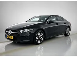 Zwart Gebruikt 2022 Mercedes A180 Business Sedan | € 19.995 (Super prijs)