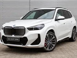 Wit Nieuw 2025 BMW iX1 Comfort Edition SUV | € 64.587 (Eerlijke prijs)