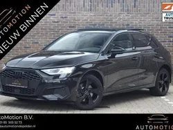 Zwart Gebruikt 2022 Audi A3 Sportback Hatchback | € 32.995 (Eerlijke prijs)